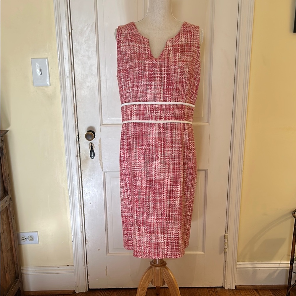 Anni Kuan - Silk Tweed Red and White Sleeveless Sheath Midi Dress - Like New